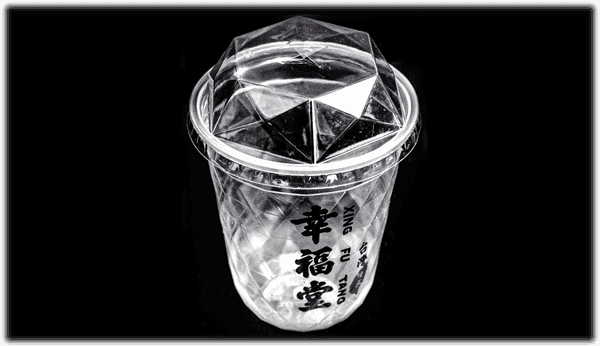 世界首創鑽石Ｑ杯